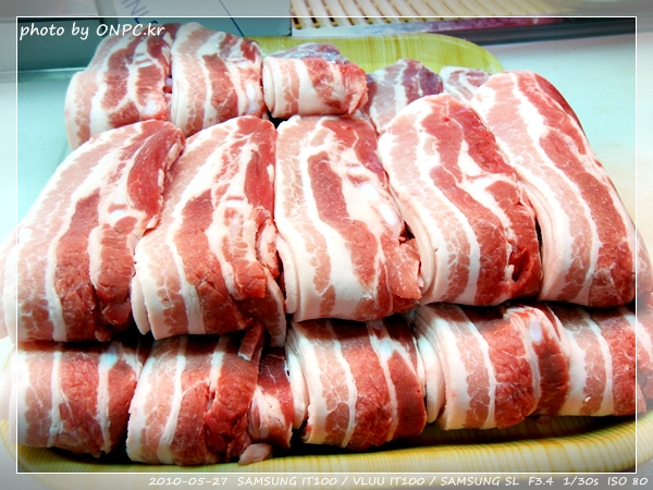 2010 명성식육마트! 어떤걸 판매하나요? - 2010년 사장님과 가게 모습! 2010 명성식육마트! 어떤걸 판매하나요?