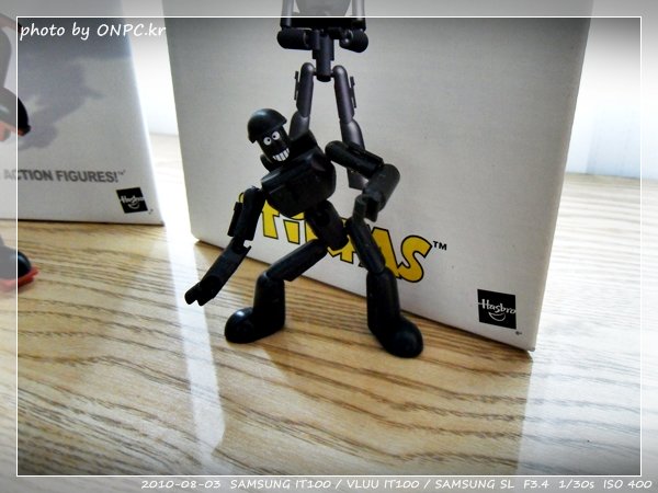 2010년 7월 장식용 미니 레고 - 그리고 6세용 레고 ㅋㅋㅋ 미니 레고로 장식용으로 사용할 계획이다.선물로 받았음 ㅋㅋ 이런 거 가지고 노는 거 좋아하는 철없는 어른?선물 줘서 고마워~ 2010년 7월 장식용 미니 레고