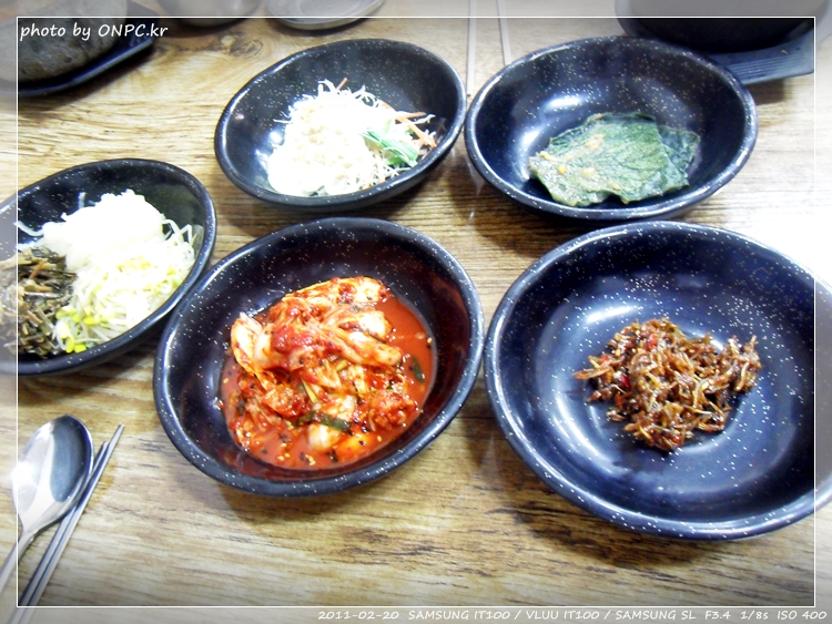 여러종류의 순두부요리 - 이화 맷돌 순두부 (보쌈사진추가!) - 순두부 맛보러 들어가볼까요~ 여러종류의 순두부요리 - 이화 맷돌 순두부 (보쌈사진추가!)