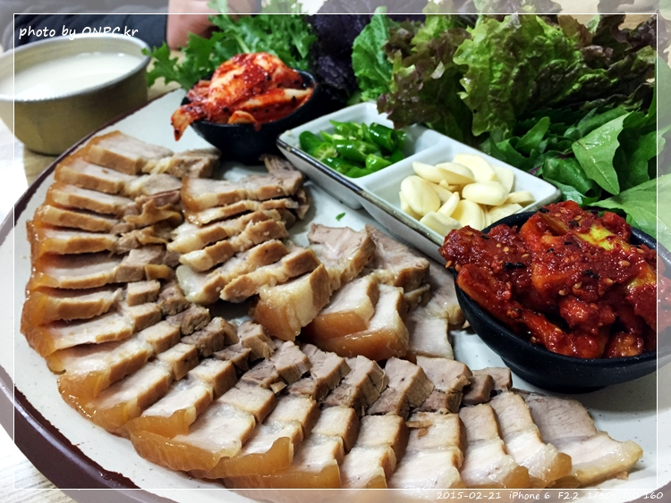 여러종류의 순두부요리 - 이화 맷돌 순두부 (보쌈사진추가!) - 순두부 맛보러 들어가볼까요~ 여러종류의 순두부요리 - 이화 맷돌 순두부 (보쌈사진추가!)