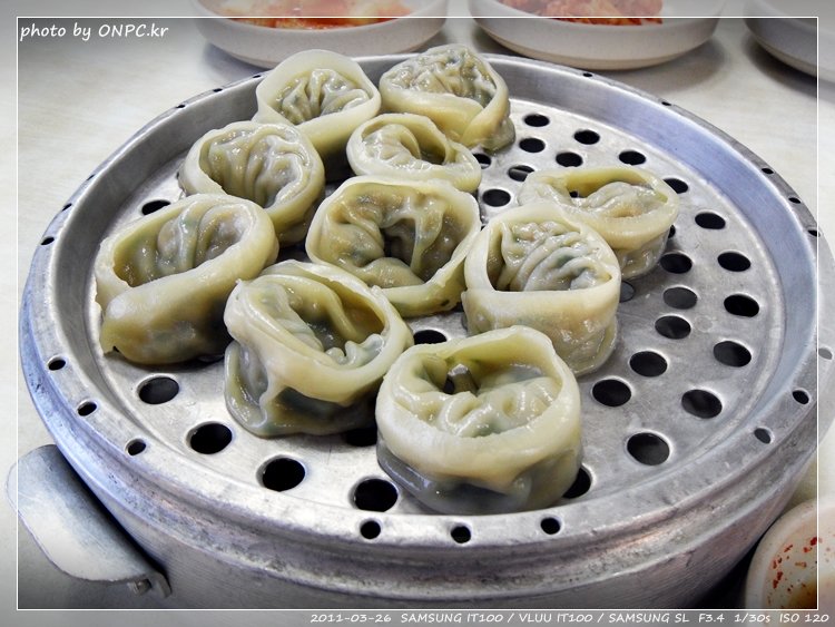 장마의 시작 비오는날은 비학산 생칼국수 먹으러 가봐요 - 체인점으로 여러 동네 마다 있는 비학산 생칼국수지만 지점마다 맛은 틀리니 한번 먹으러 가볼까요? 장마의 시작 비오는날은 비학산 생칼국수 먹으러 가봐요