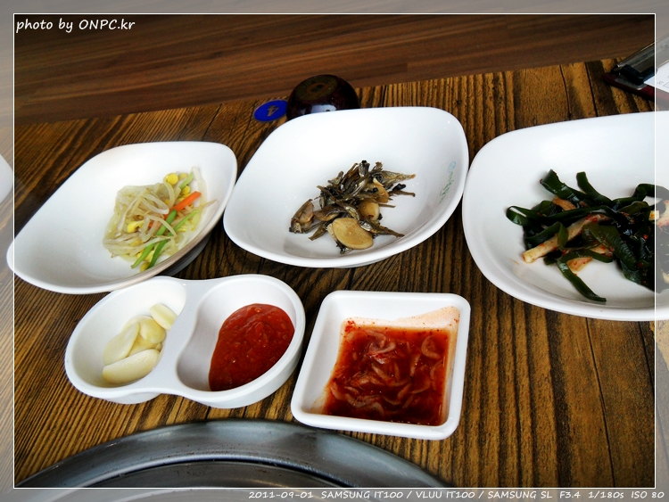 마늘보쌈을 점심특선으로 저렴하게 맛보자~