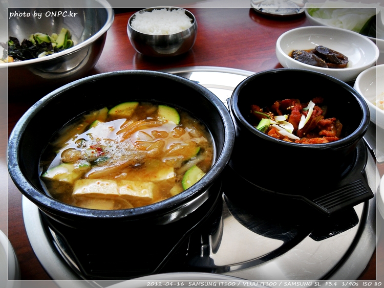[보양식특집] 기러기 칼국수와 백숙, 푸짐한 점심특선