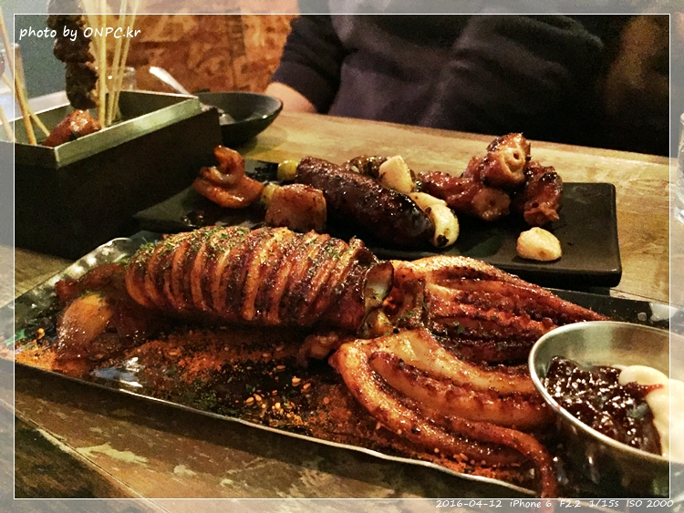 꼬치구이의 반장 - 군반장 - 호계 구획 정리에 며칠 전 오픈 해서 2차로 가볍게 술 한잔 더하러 가봤습니다. 꼬치구이의 반장 - 군반장