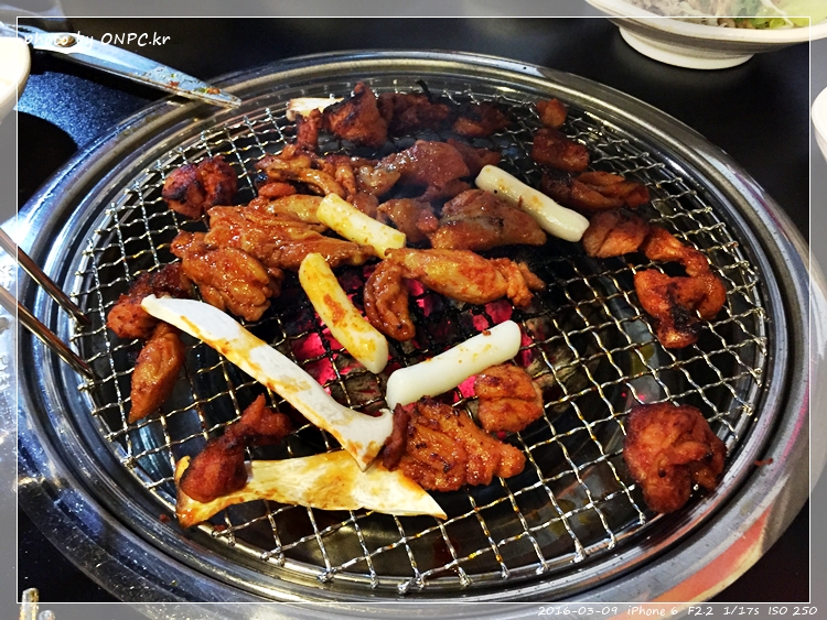 숯불에 구워먹는 닭갈비 - 매곡숯불닭갈비