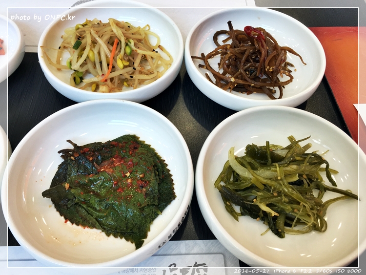 LA 북창동 순두부 - 울산화봉점 - 화봉동 쌍용예가 상가1층에 위치해 있고 입구 모습이에요. LA 북창동 순두부 - 울산화봉점