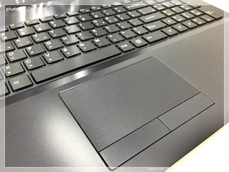 한성노트북 H56 DGA6700 개봉기 - 한성 컴퓨터에서 판매하는 H56 DGA6700 노트북을 구입하게 되었습니다. 한성노트북 H56 DGA6700 개봉기