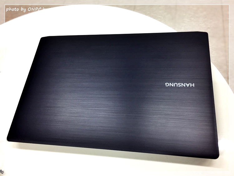 한성노트북 H56 DGA6700 개봉기 - 한성 컴퓨터에서 판매하는 H56 DGA6700 노트북을 구입하게 되었습니다. 한성노트북 H56 DGA6700 개봉기
