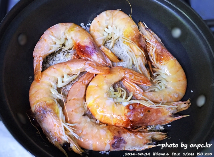 저탄수화물 고지방(LCHF) 식단 및 후기 - 시원한 맥주와 코스트코에서 구입한 연어 & 광어 회 저탄수화물 고지방(LCHF) 식단 및 후기