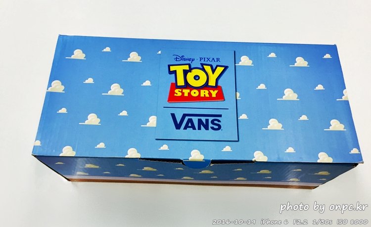 반스(VANS)신발과 토이스토리의 콜라보 컬렉션 - 콜라보레이션 컬렉션을 출시 공개했어요!! 반스(VANS)신발과 토이스토리의 콜라보 컬렉션