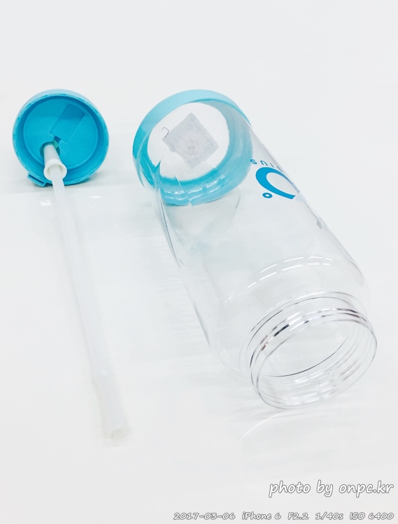 하루2리터 물마시기의 시작! 대용량 2리터 빨대물병 구입개봉기 - 10˚C 2리터 빨대 물병 민트!! 구입 및 개봉사용기입니다. 대용량 2리터 빨대물병 구입개봉기