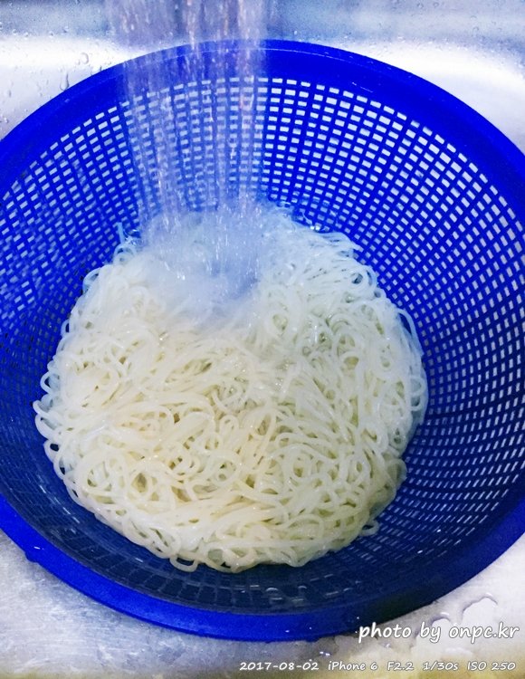 한끼식사를 간편하게! 집에서 해먹는 '부산밀면' - 부산밀면 한끼식사를 간편하게! 집에서 해먹는 '부산밀면'