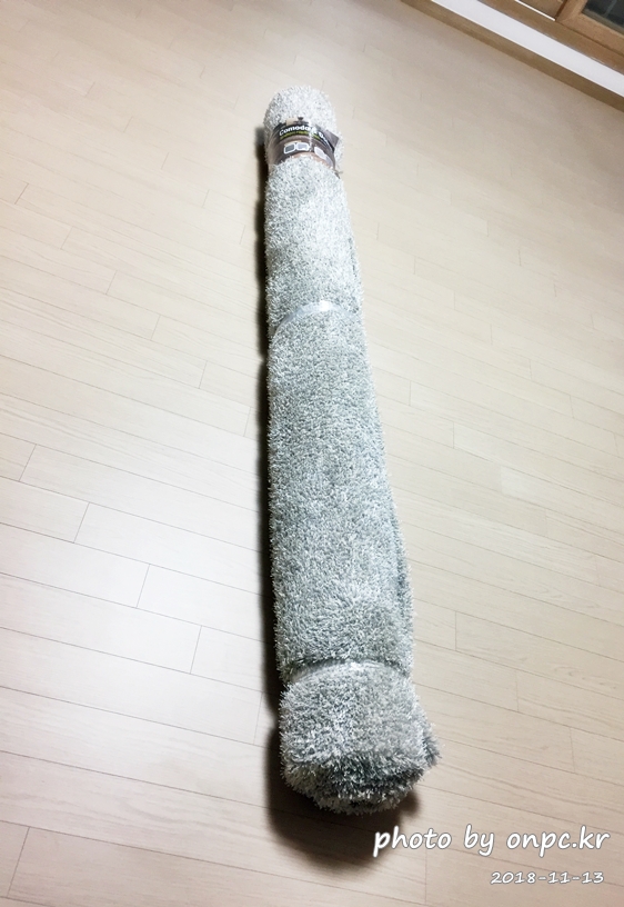 코스트코 바오밥 워셔블 돌체 러그(카페트) 구입기 - 날씨가 추워지니 거실 바닥이 허전해 보여서 러그 하나 살려고 코스트코 매장을 방문했어요~ 코스트코 바오밥 워셔블 돌체 러그(카페트) 구입기