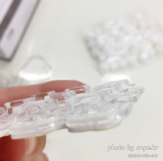 감성 캠핑 준비물, LED 앵두전구 구입