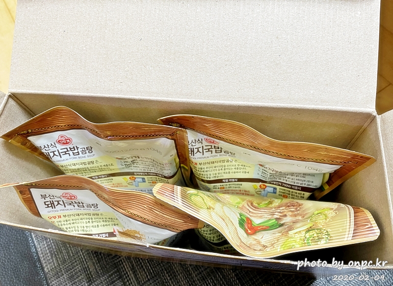 오뚜기 부산식 돼지국밥 곰탕(OTTOGI PREMIUM PORK BONE SOUP)
