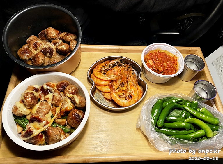 이케아 냉동미트볼 차박음식