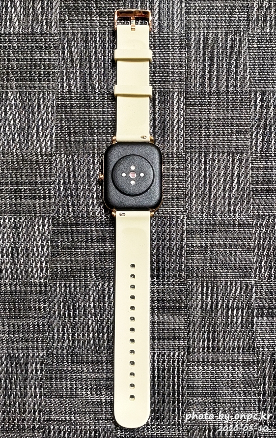 샤오미 Amazfit GTS Gold