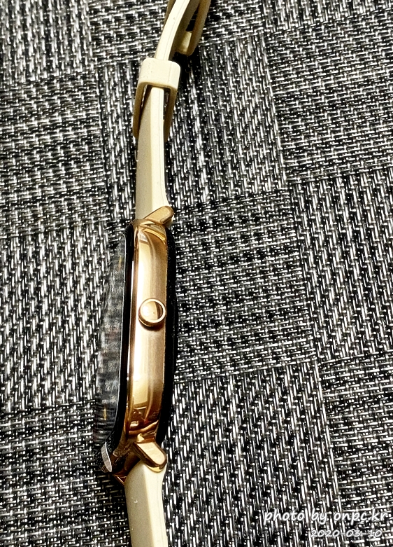 샤오미 Amazfit GTS Gold