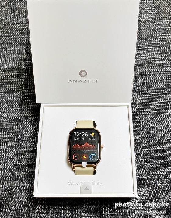 샤오미 Amazfit GTS Gold