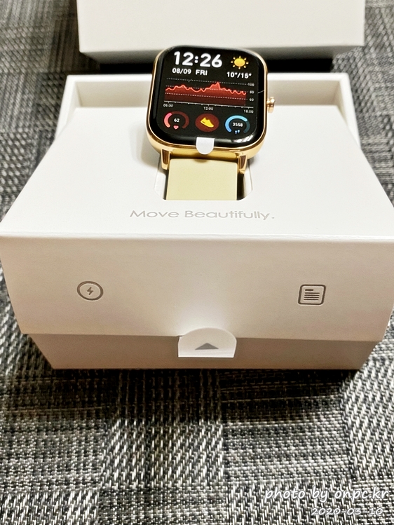 샤오미 Amazfit GTS Gold