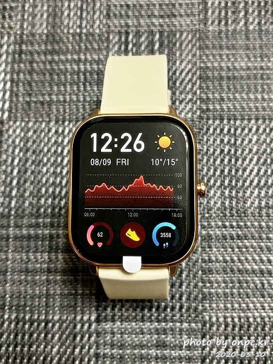 샤오미 Amazfit GTS Gold