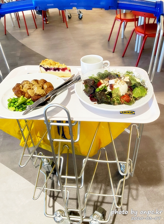 이케아동부산점레스토랑 음식카트