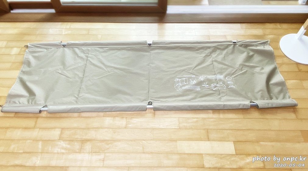 네이처하이크 경량 접이식 캠핑 코트(Naturehike light Folding Camping Cot)