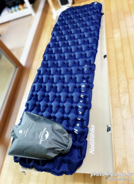 네이처하이크 경량 접이식 캠핑 코트(Naturehike light Folding Camping Cot)