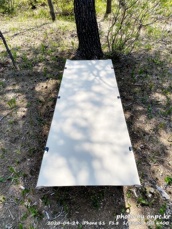 네이처하이크 경량 접이식 캠핑 코트(Naturehike light Folding Camping Cot)