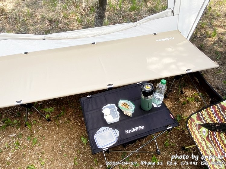네이처하이크 경량 접이식 캠핑 코트(Naturehike light Folding Camping Cot)