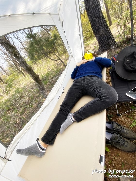 네이처하이크 경량 접이식 캠핑 코트(Naturehike light Folding Camping Cot)