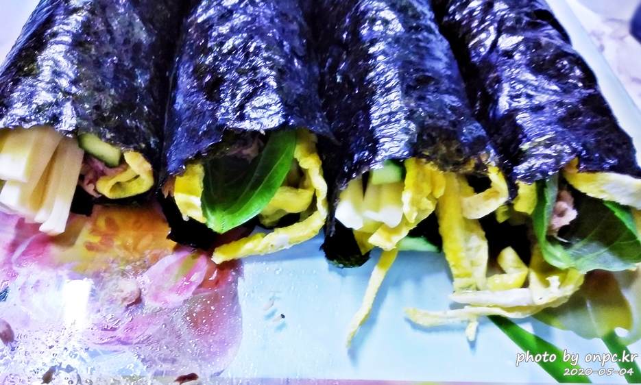 저탄수고지방(LCHF) 다이어트 식단의 계란 김밥과 삼겹 튀김, 코코넛 치킨 - 저탄수화물 고지방 식단의 영양섭취 비율 저탄수화물 고지방(LCHF) 밥없는 계란김밥