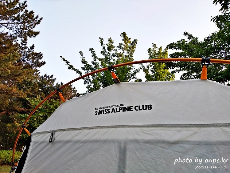 스위스알파인클럽 벨라쉘터 설치하기