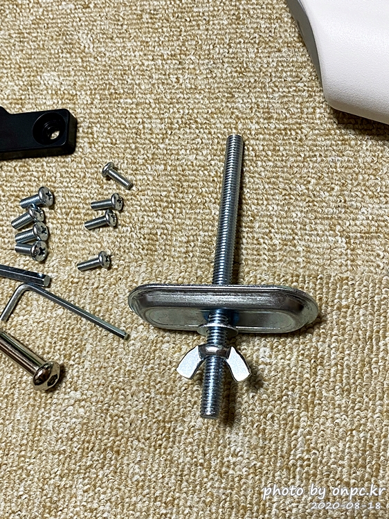 NB F100A 모니터암 거치대(NB Monitor arm)