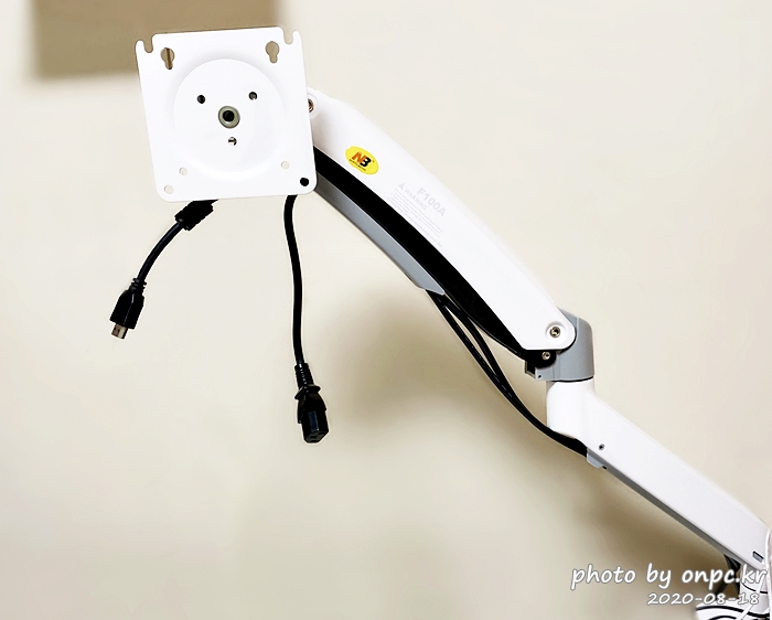 NB F100A 모니터암 거치대(NB Monitor arm)