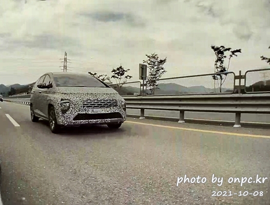 현대자동차 스타게이저(Hyundai Stargazer MPV)