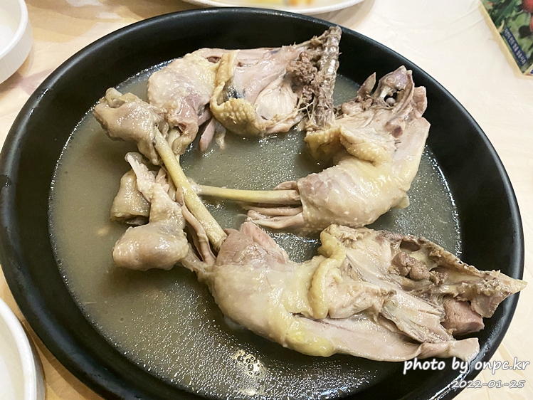 청송 달기약수촌식당 닭백숙