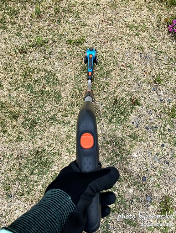 가데나 충전식 핸디형 잔디깎기&핸들스틱 포함