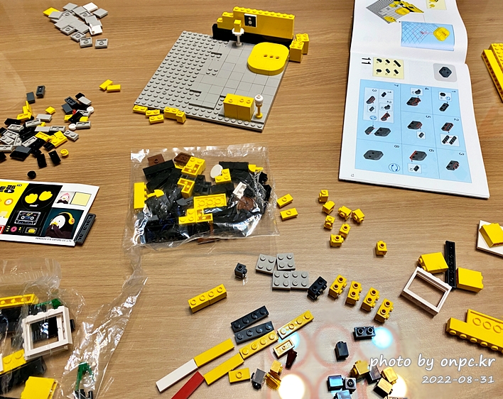 펭수X옥스포드 블록하우스 콜라보