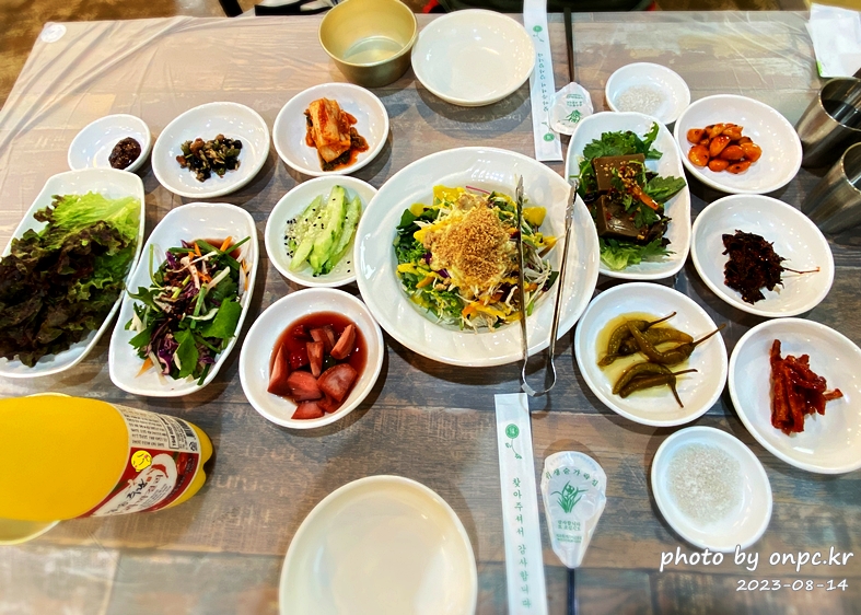주왕산 청송달기약수 닭코스요리 신동양식당 상차림