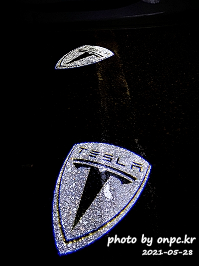 테슬라모델Y 도어라이트웰컴등교체