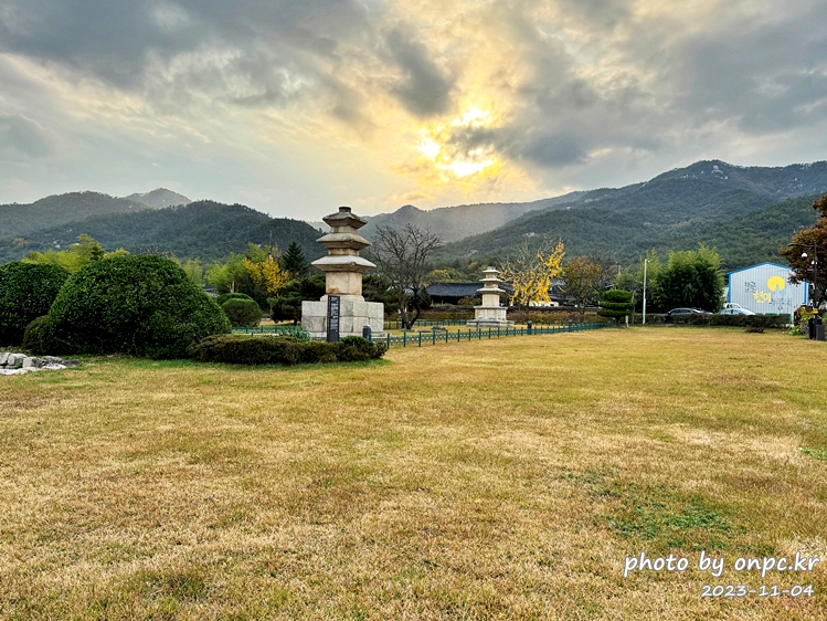 경주 남산동 동서삼층석탑