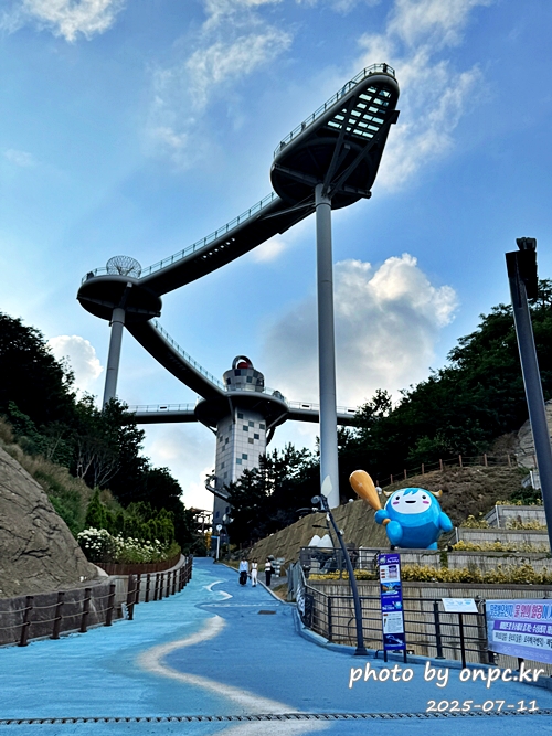 동해 도째비골 스카이밸리와 해랑 전망대! 아찔함과 재미가 가득한 환상의 스카이워크! 👹✨