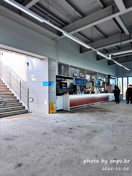 [포항-영덕 고속도로]🚗 신상 '포항 휴게소', '영덕 휴게소' 방문기! 바다가 보이는 특별한 휴식 공간 🌊