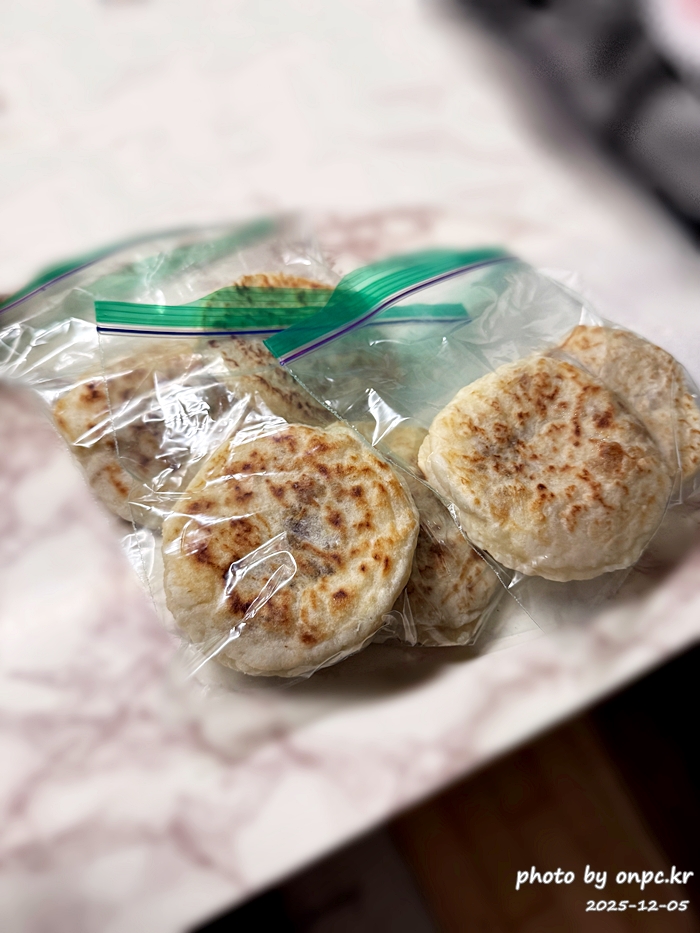 [영덕 맛집] 단돈 500원의 행복! 영덕시장 명물 '호호네호떡' 솔직 방문기