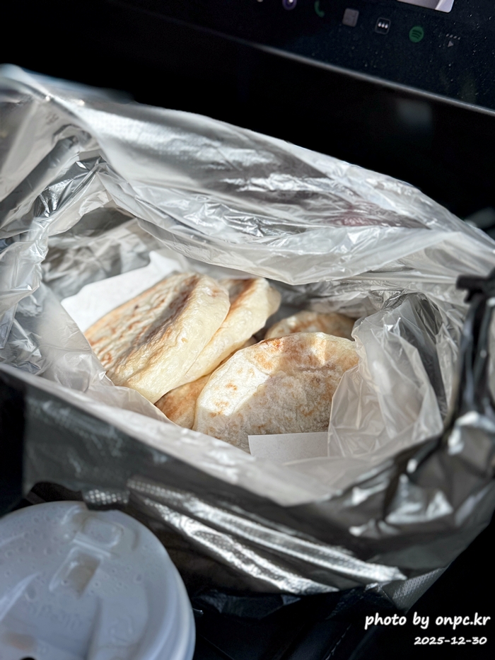 [영덕 맛집] 단돈 500원의 행복! 영덕시장 명물 '호호네호떡' 솔직 방문기