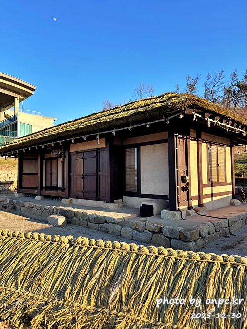 연오랑세오녀테마공원 신라마을