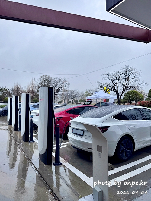 [경주] 테슬라 수퍼차저 오픈 이벤트 후기｜무료 충전 + 사이버트럭 ⚡